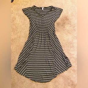Awesome spring striped dress - maternity - or not!